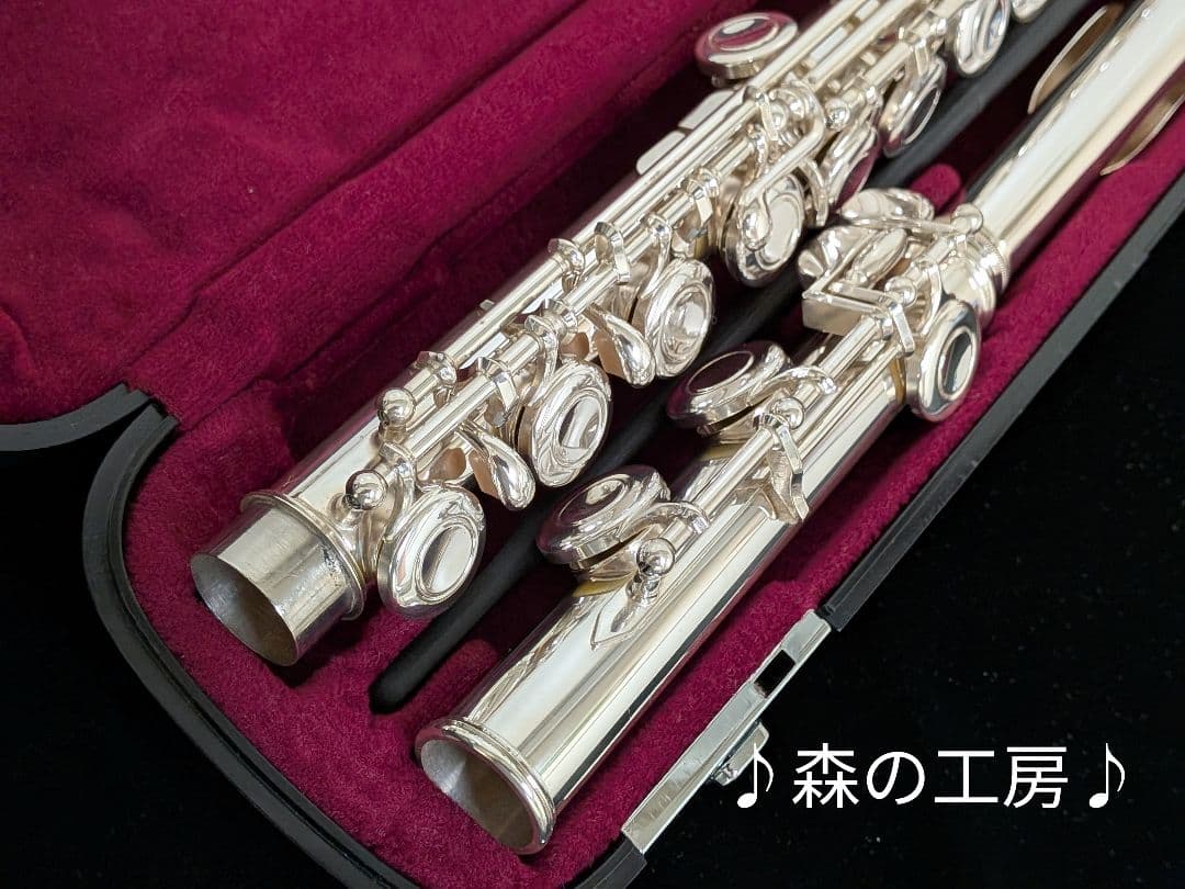 商談中【まとめ売り大歓迎・・様】専用ヤマハフルート YFL211後期モデルEメカ