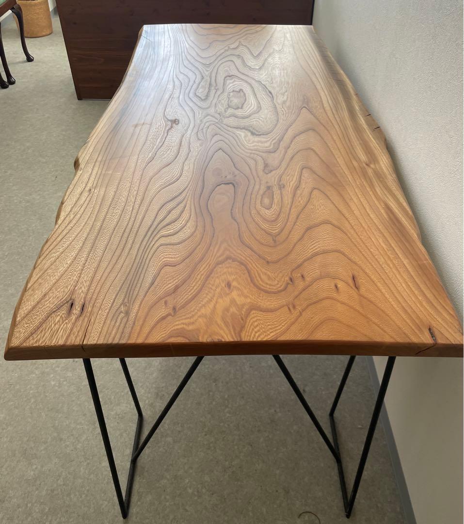 欅無垢一枚板ダイニングテーブル　オイル仕上げ　アイアン脚