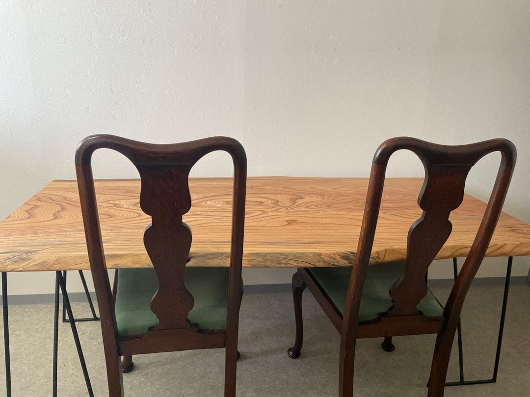 欅無垢一枚板ダイニングテーブル　オイル仕上げ　アイアン脚