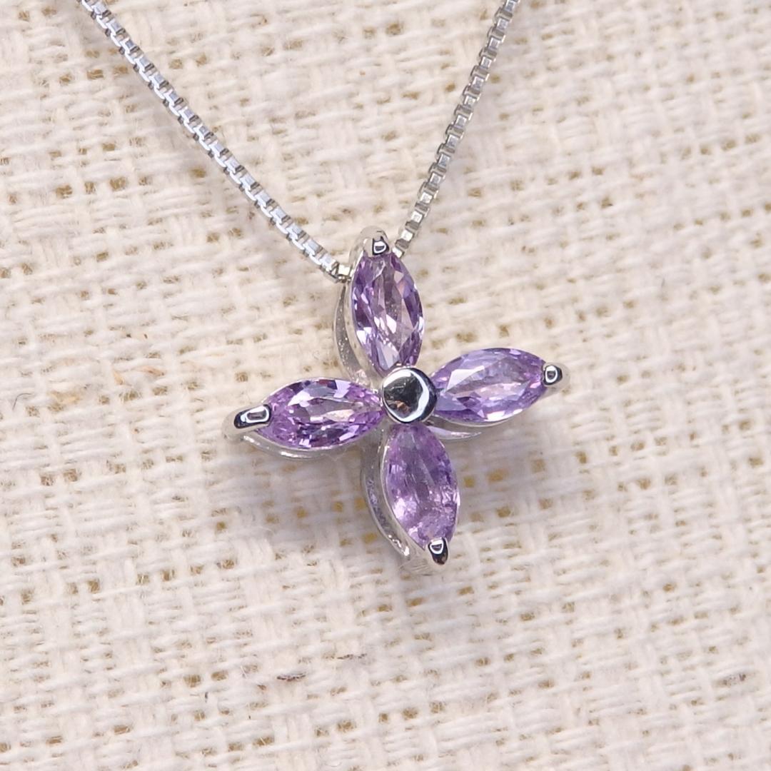 パープルサファイア ペンダントTOP A6057 0.38ct プラチナPt 星