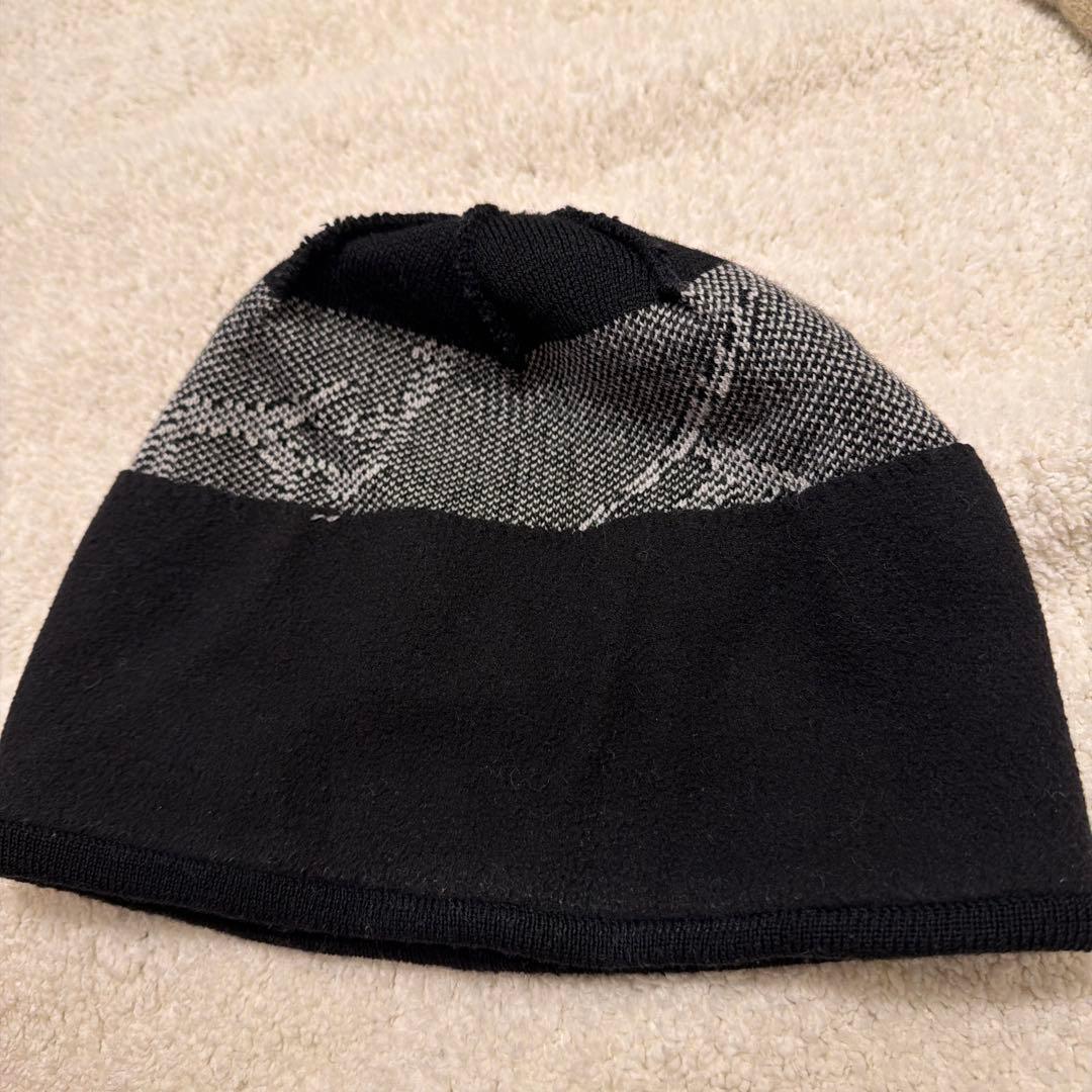 ARC'TERYX グラフィックビーニー