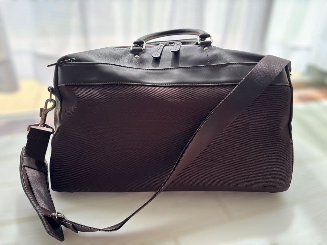 BURBURRY ボストンバッグ　旅行鞄　ビジネスバッグ　大容量　革　ブラウン系