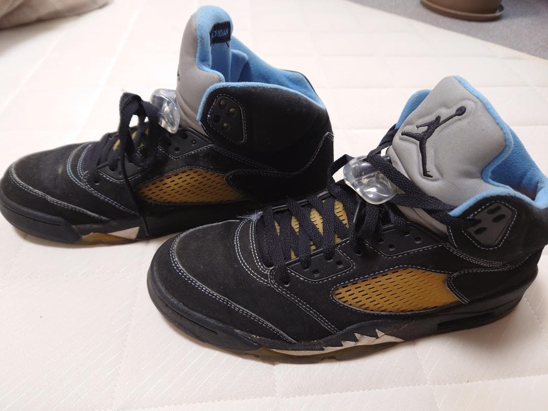 28.0cm ☆ AIR JORDAN５ RETRO 黒/灰/水色