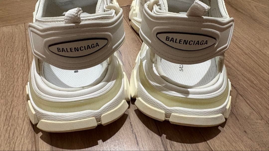 バレンシアガ　サンダル　ベルト　シューズ　26