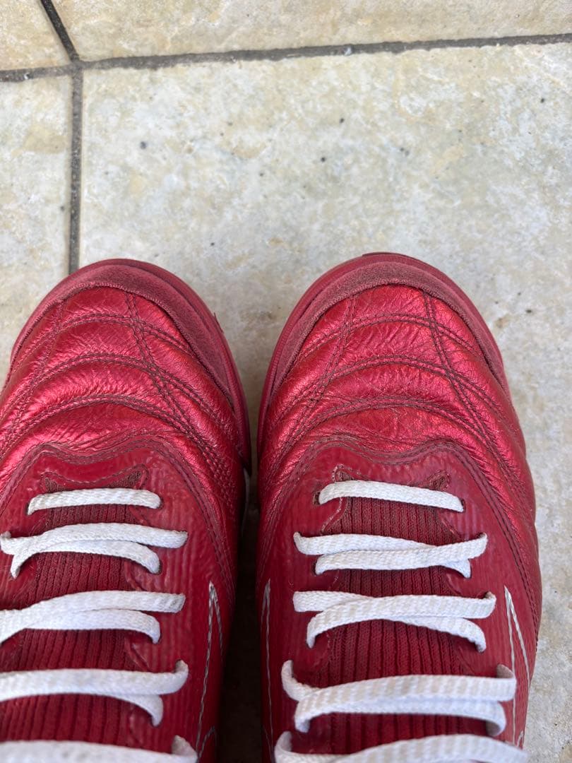 ミズノモレリアネオTF