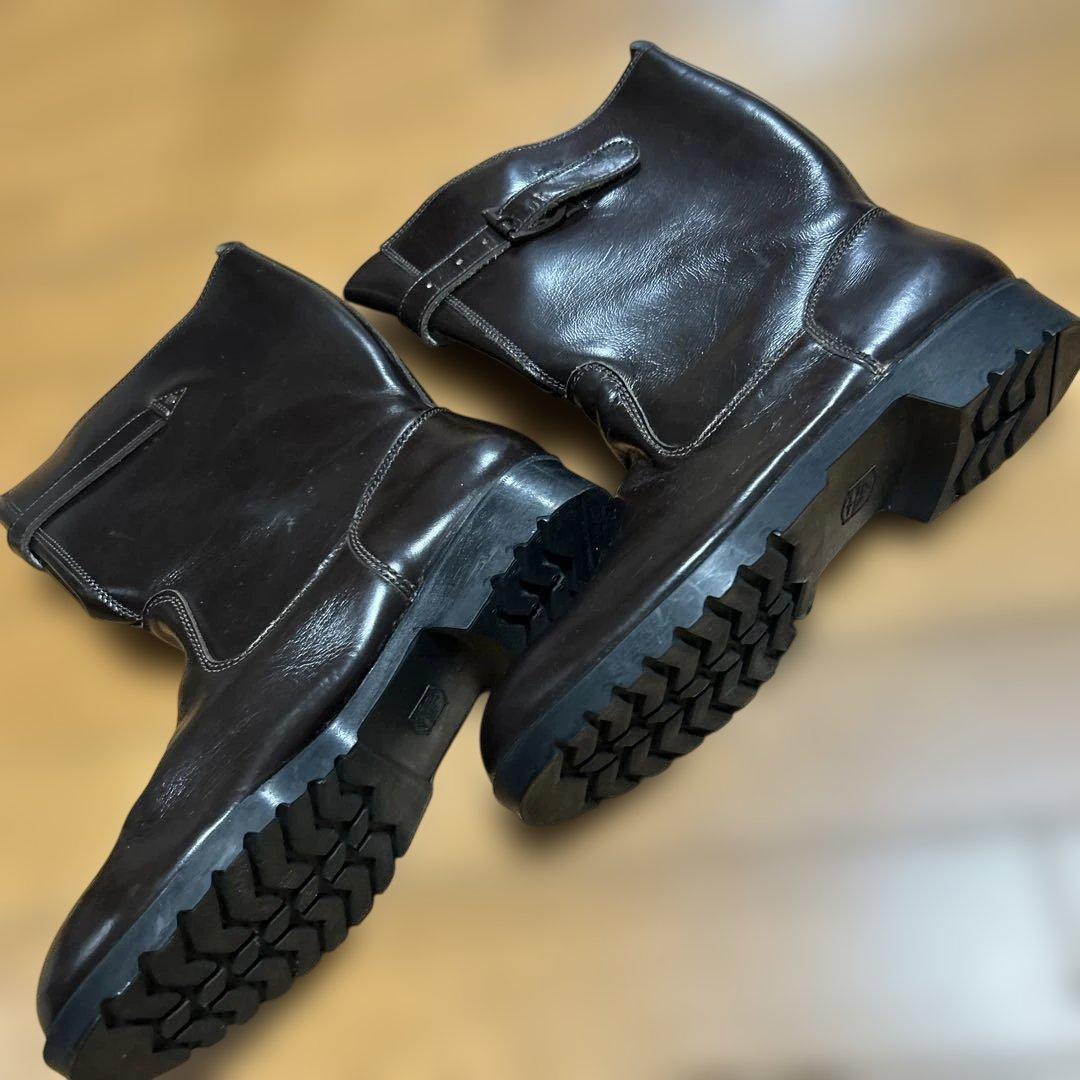 陸上自衛隊　　旧　戦車用の半長靴　茶色