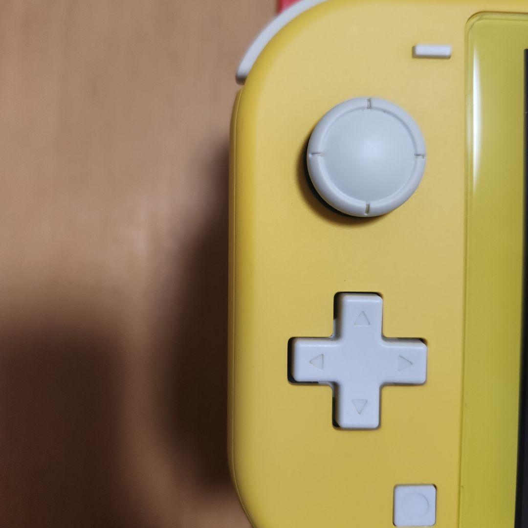 Nintendo Switch Lite イエロー 本体　ACアダプター付き