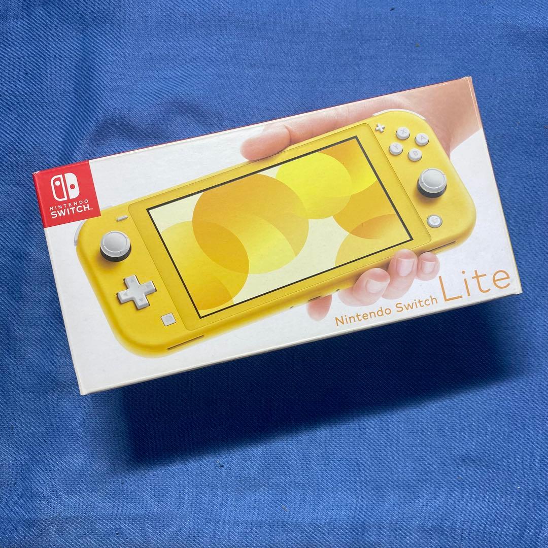 Switchライト イエロー 箱付き