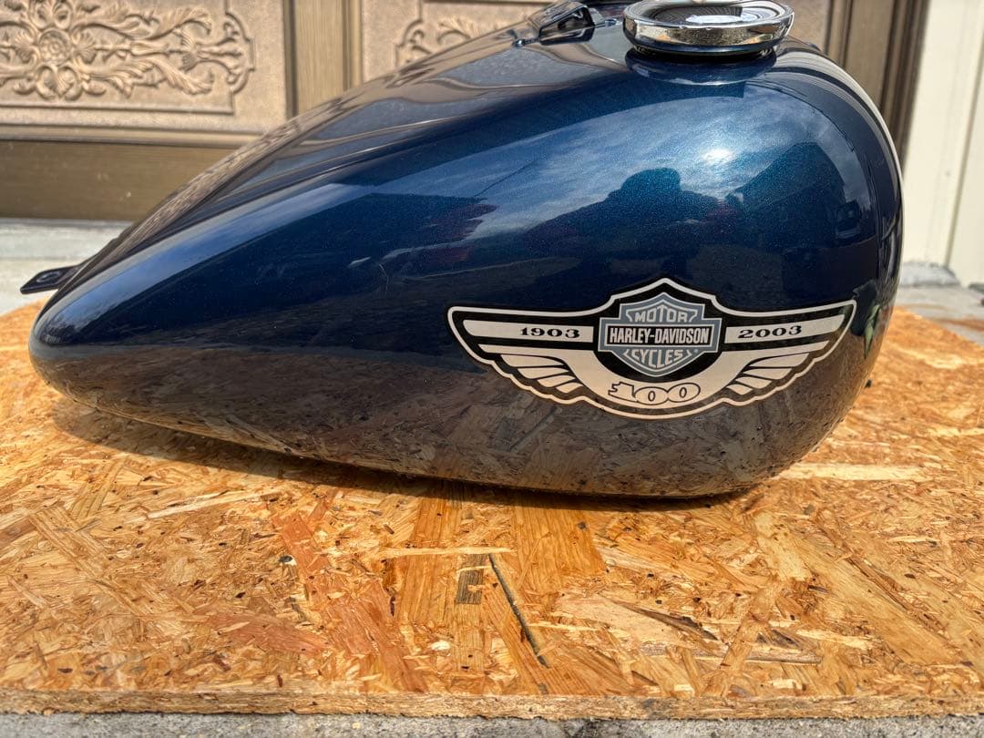 Harley-Davidson FXST2008 純正タンク