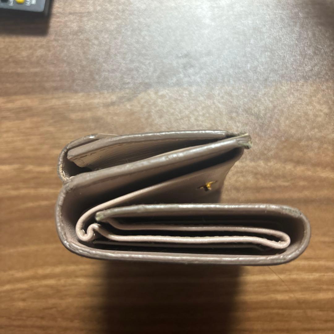 PRADA ベージュ　ミニウォレット