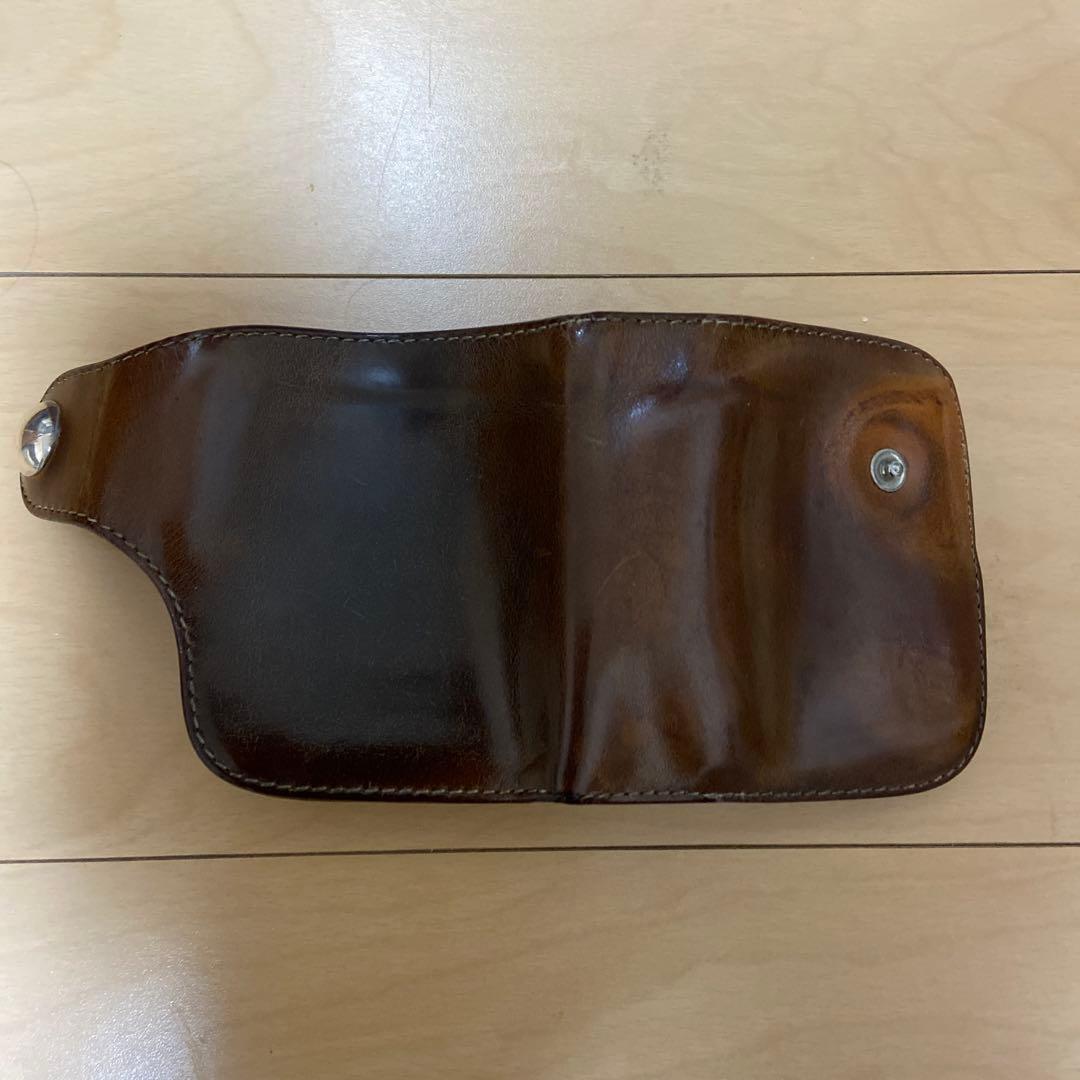 明日までの限定値下げです！レッドムーン　REDMOON 二つ折り財布