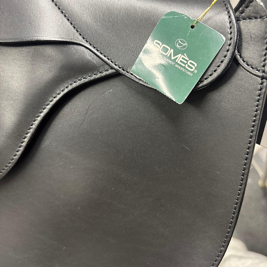 美品 SOMES ソメス サドルバッグ ショルダーバッグ 金具 レザー ブラック