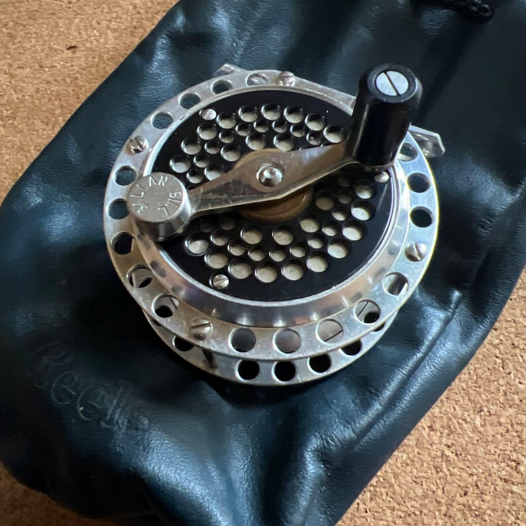 Bill Ball シグニチャーベイビー　フライリール