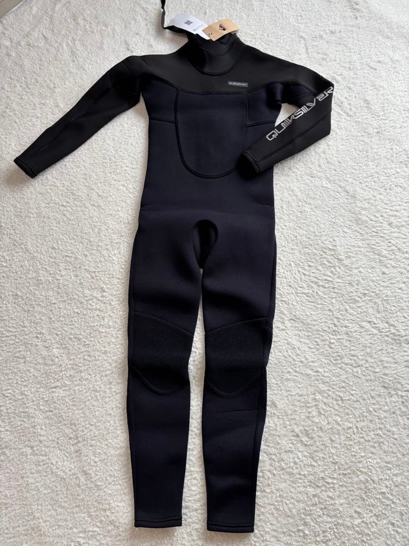 QUIKSILVER クイックシルバー ウェットスーツ キッズ　140 新品