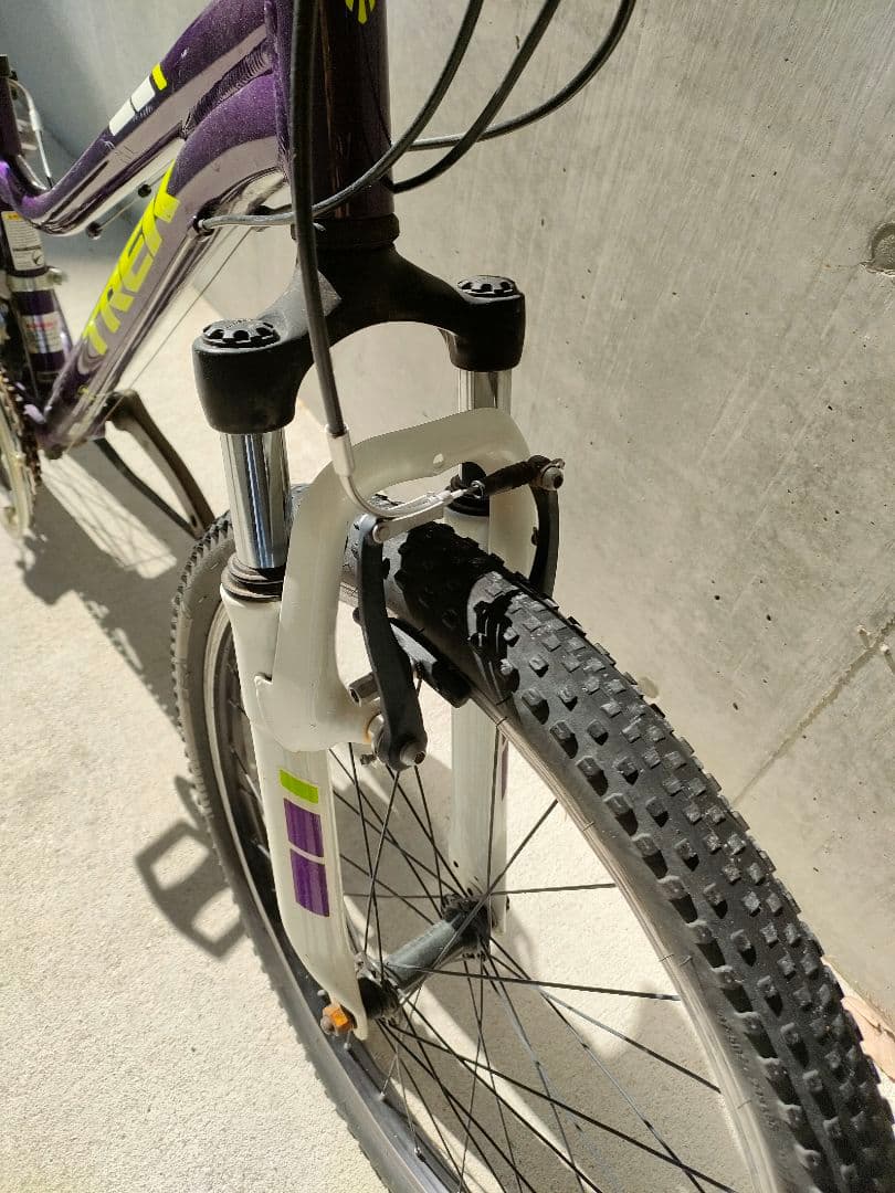 ド*マ様 Trek マウンテンバイク 24インチ　引取限定