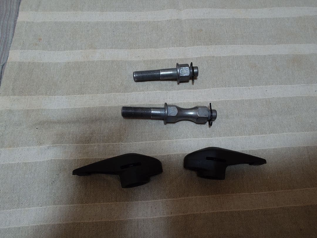 CBR1000RR-R (純正) フレームスライダー(左右セット)