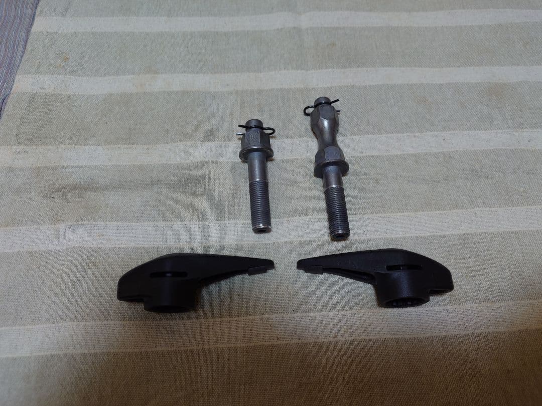 CBR1000RR-R (純正) フレームスライダー(左右セット)