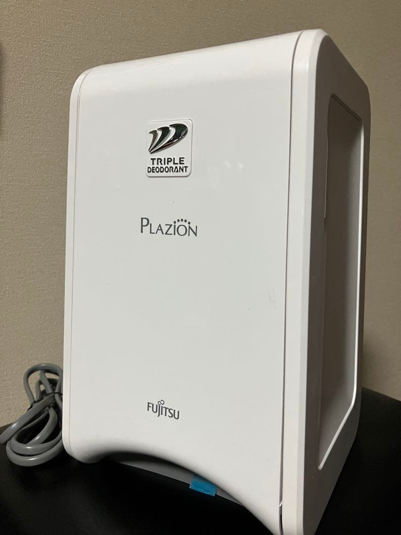 PLAZION プラズィオン 小型脱臭機 DAS-15R-W 2025年製