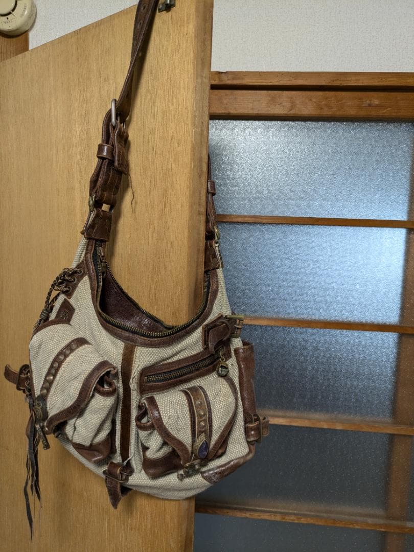 初期　希少　スタッズ付　Kemuri　バッグ