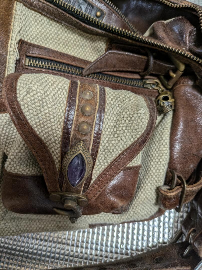 初期　希少　スタッズ付　Kemuri　バッグ