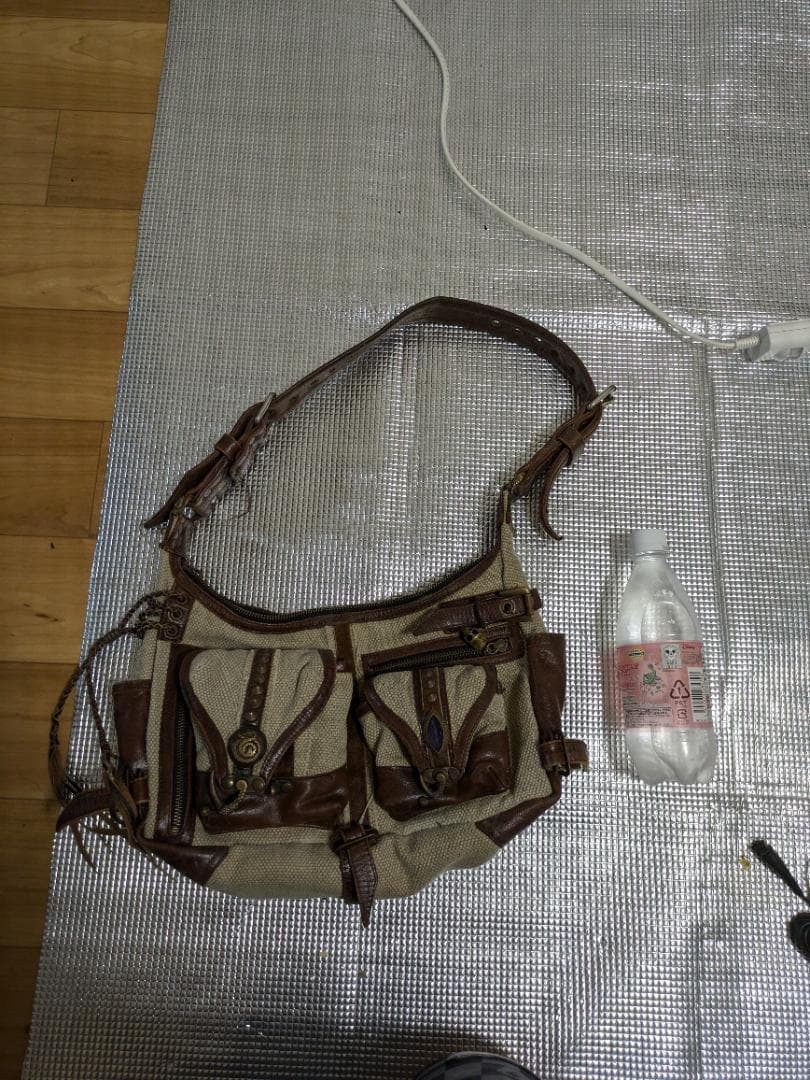 初期　希少　スタッズ付　Kemuri　バッグ