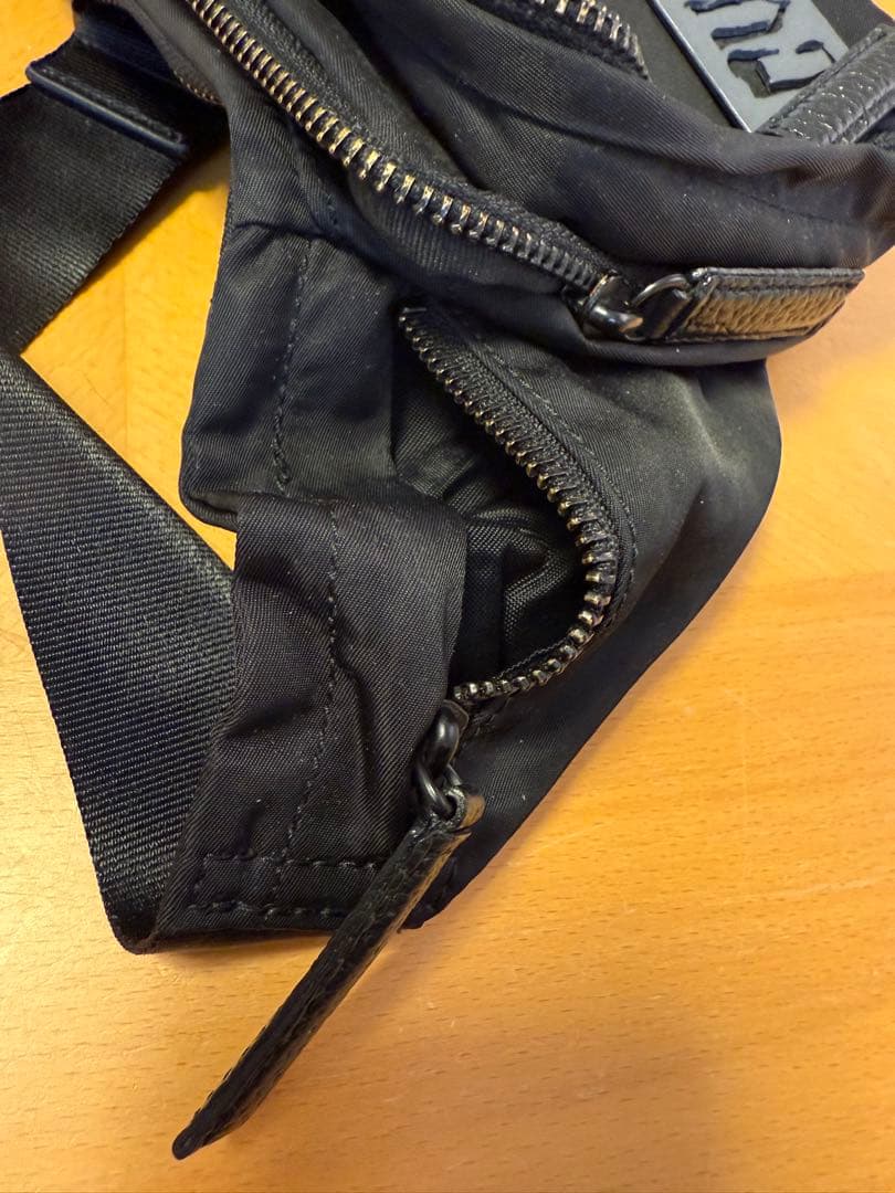 T*m様 cvtvlist カタリスト ボディ　ショルダー　バッグロゴ ナイロン