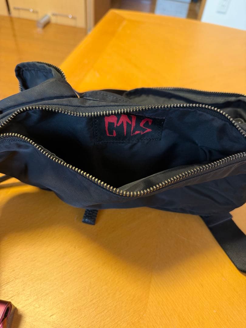 T*m様 cvtvlist カタリスト ボディ　ショルダー　バッグロゴ ナイロン