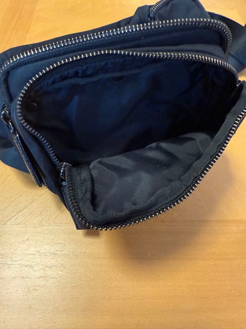 T*m様 cvtvlist カタリスト ボディ　ショルダー　バッグロゴ ナイロン