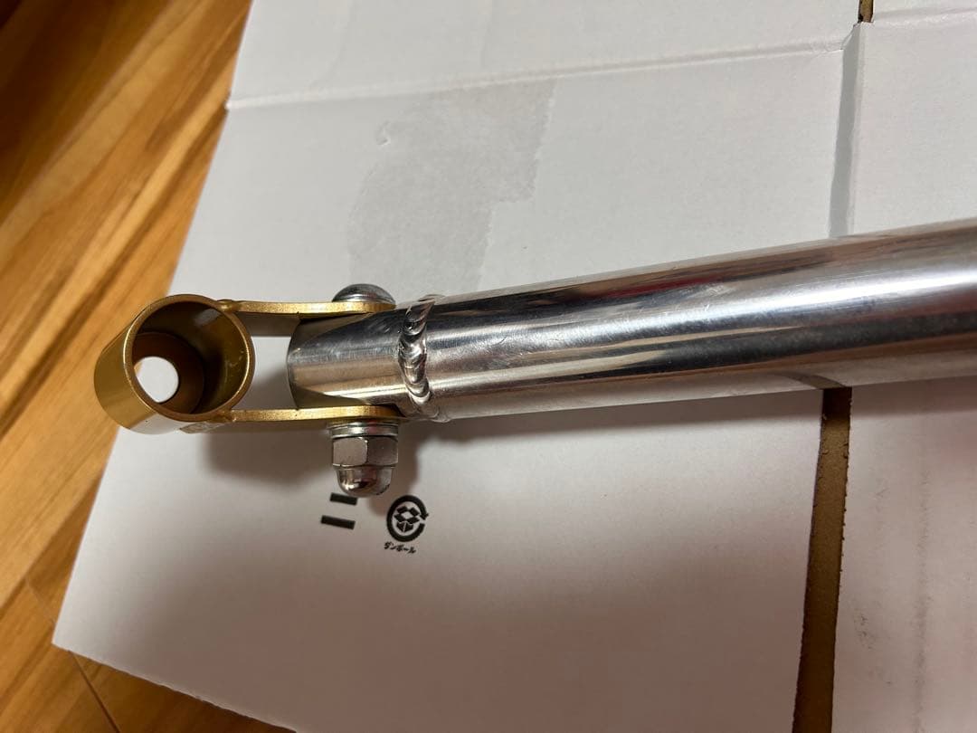 レイル　ビ ートラッシュ・リアピラーバー　ZC33S用