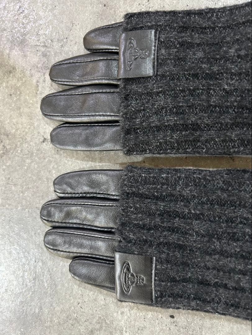 Vivienne Westwood レザーグローブ カフス 黒