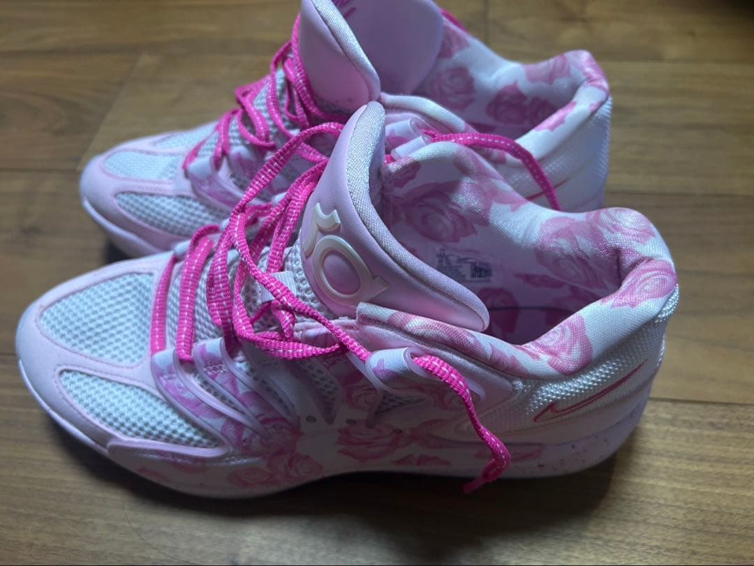 kd 18 aunt pearl バッシュ