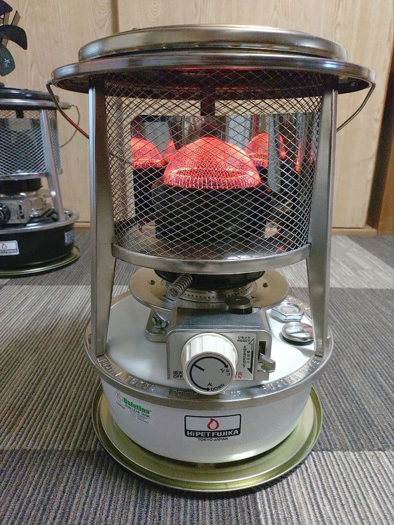 フジカ石油ストーブ 反射板付き(白)