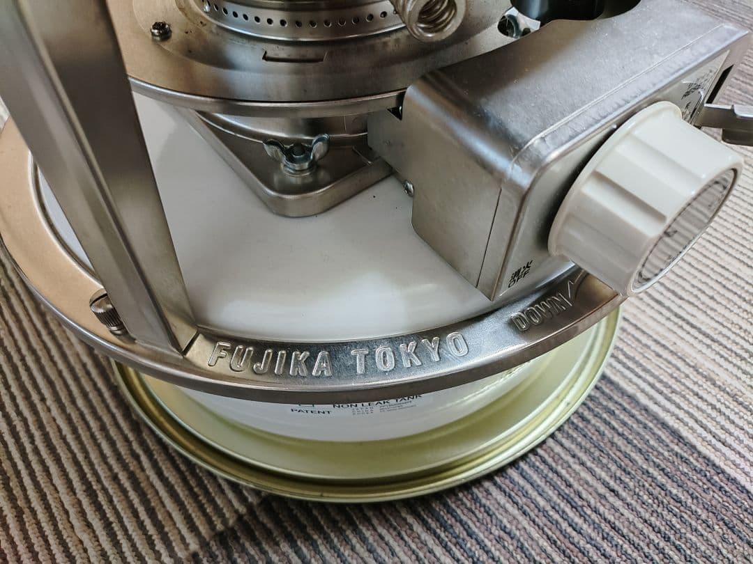 フジカ石油ストーブ 反射板付き(白)