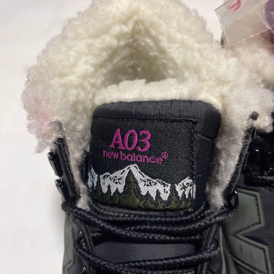 New Balance A03 BR ブーツ ブラック/ローズ 25cm