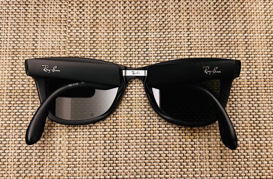 Ray-Ban Wayfarer 折りたたみサングラス/ミラーレンズ