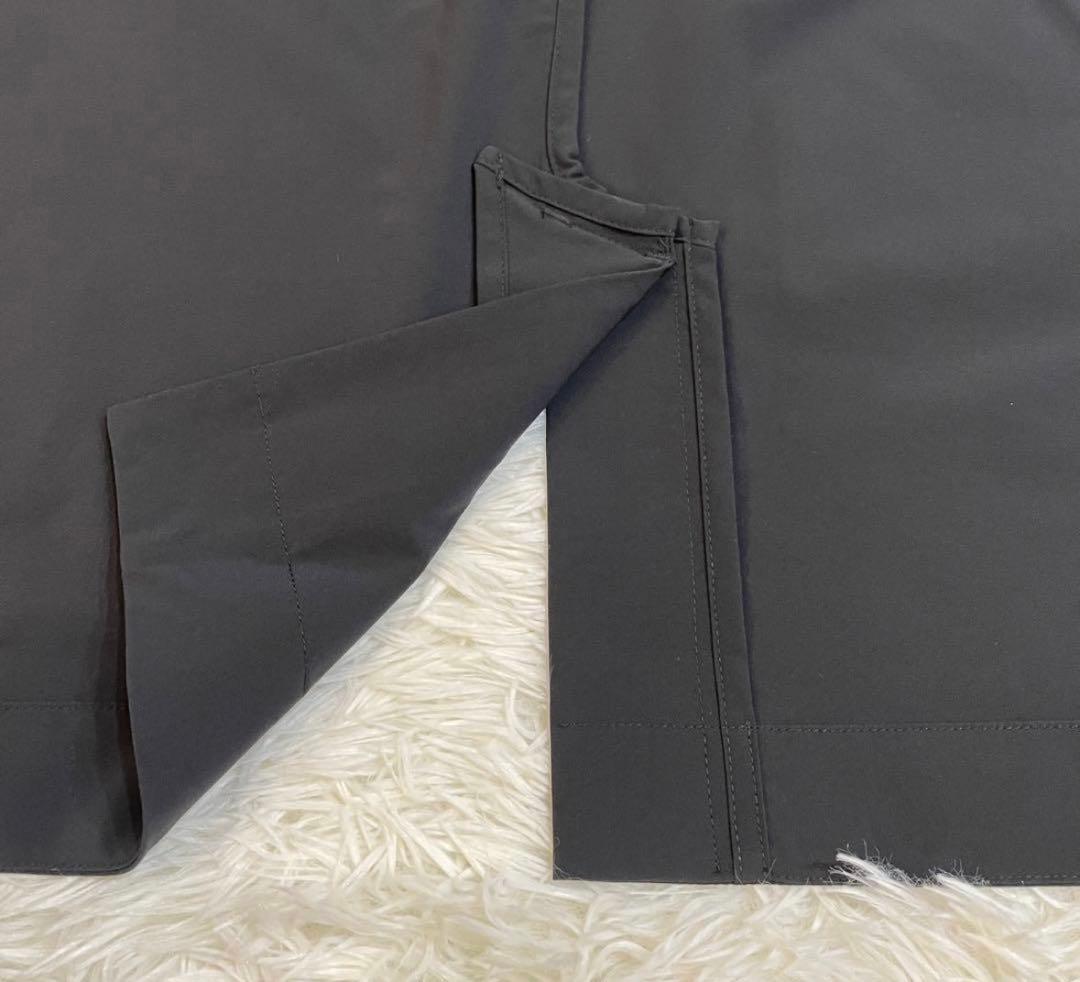 新品 アディダス スーツ 上下セット　ビジネス カジュアル　伸縮　ブラック　M