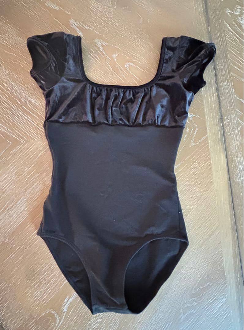 ドウッシュドウッスウ DessusDessous レオタード ベロア Jr-L