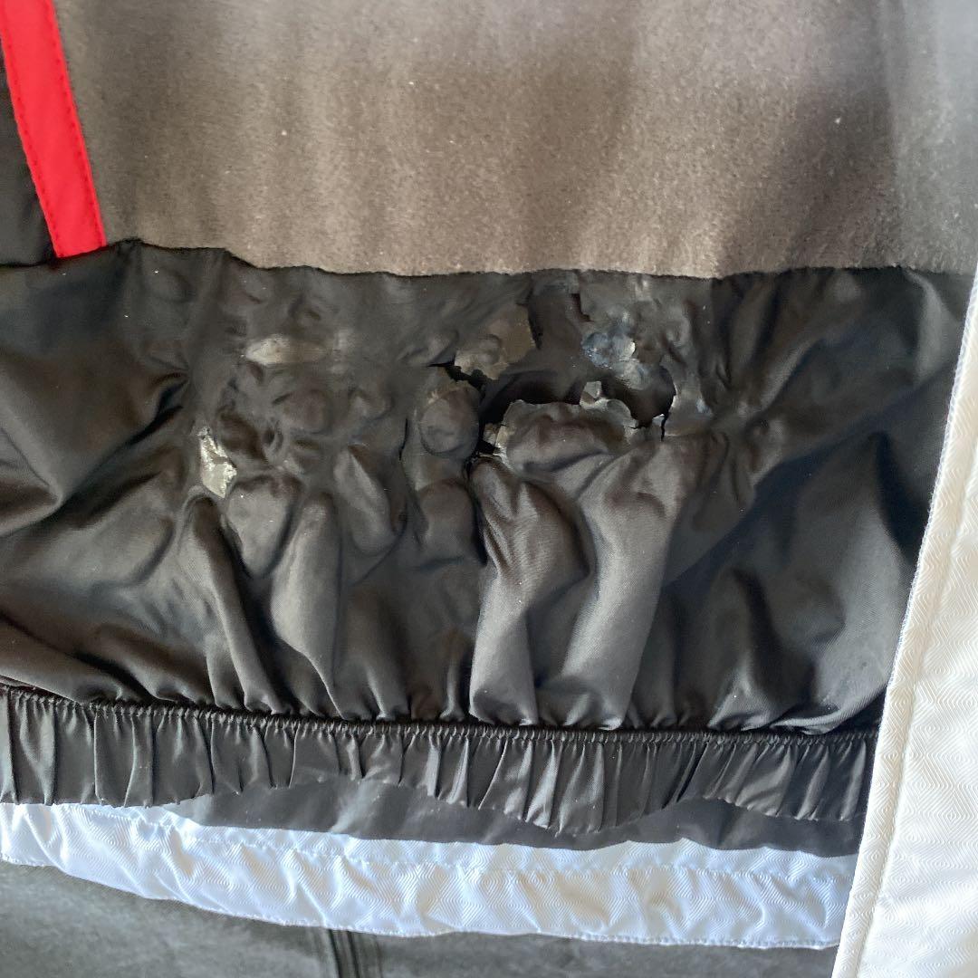 ONYONEスキーウェア　上下になります‼️