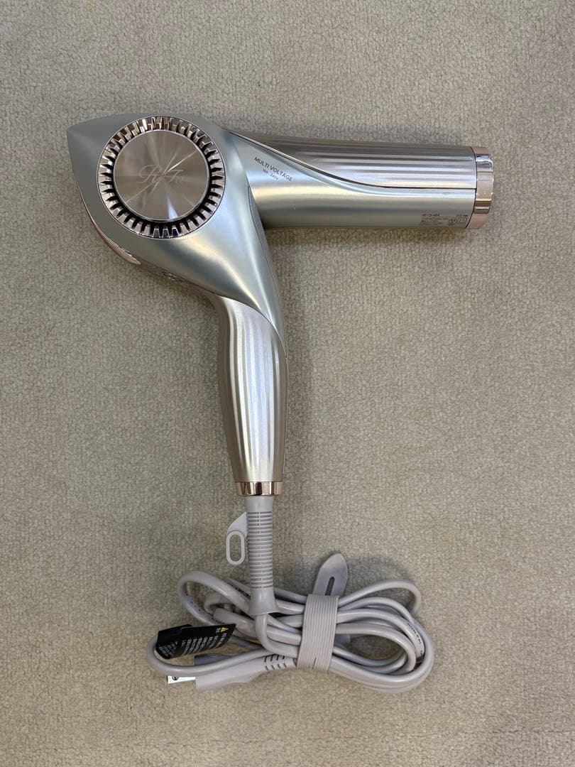 即購入◎ ReFa リファ　ビューテック　ドライヤー　BX W 【海外対応】