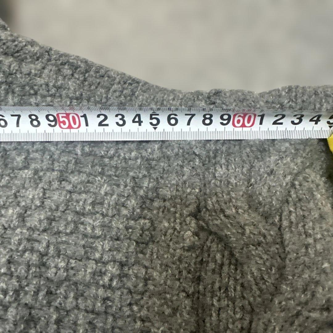 ヘルノグレー ケーブル編み ハイネックニットベストダウン