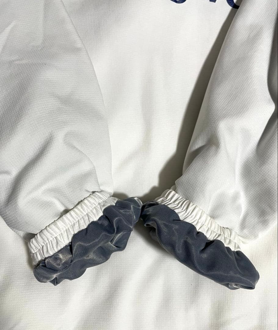 マンシングウェア スニードジャック L 中綿ブルゾン ホワイト　2way 防風