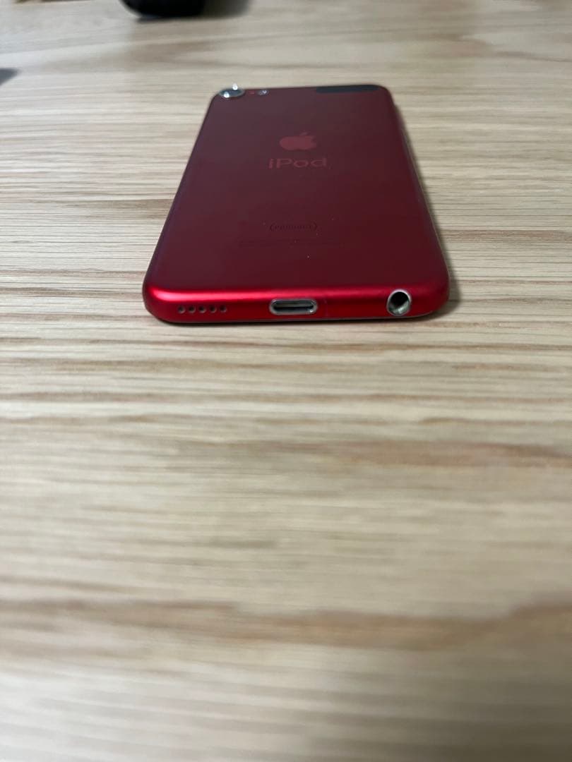 ipod touch 第7世代 32GB Red 箱あり付属品なし