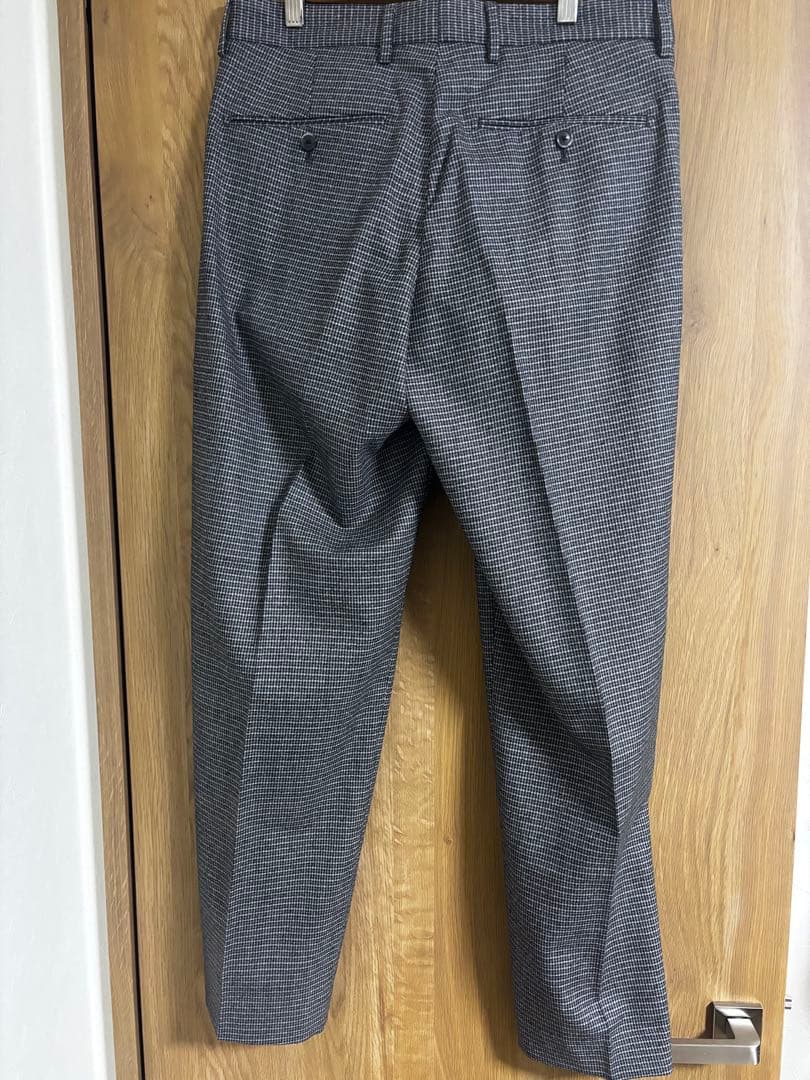 TOMORROWLAND ストレッチサキソニー インプリーツワイドスラックス