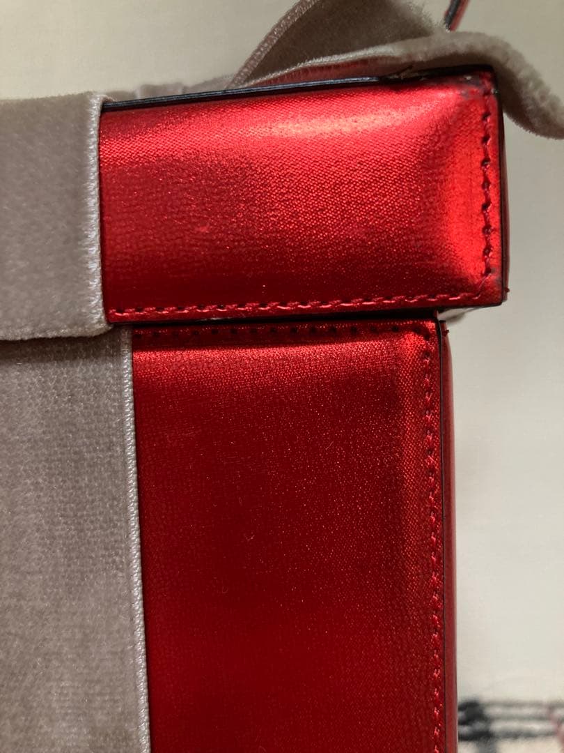 モスキーノ　ハンドバック