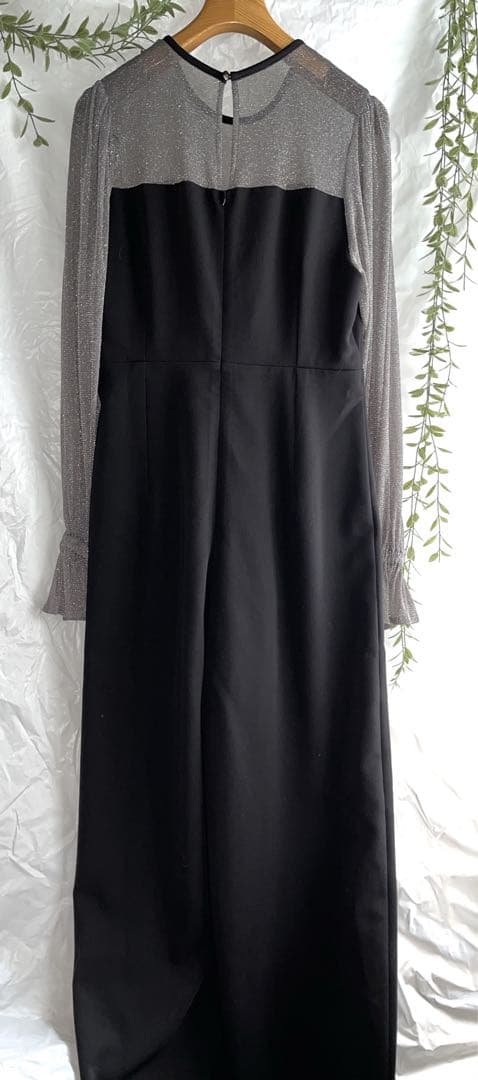 kana パーティー　パンツドレス　オケージョン　結婚式　黒