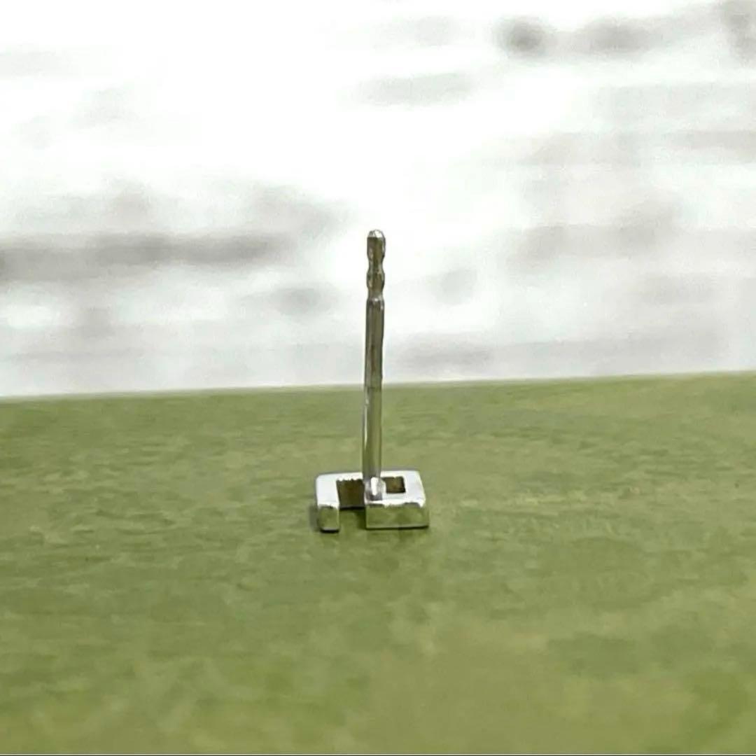 GUCCI スクエアGピアス片耳　Gロゴ　K18WG メンズ/レディース