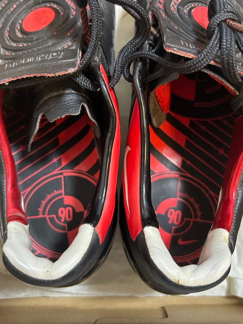 デッドストック ナイキ サッカースパイク トータル90 レーザー HG-E