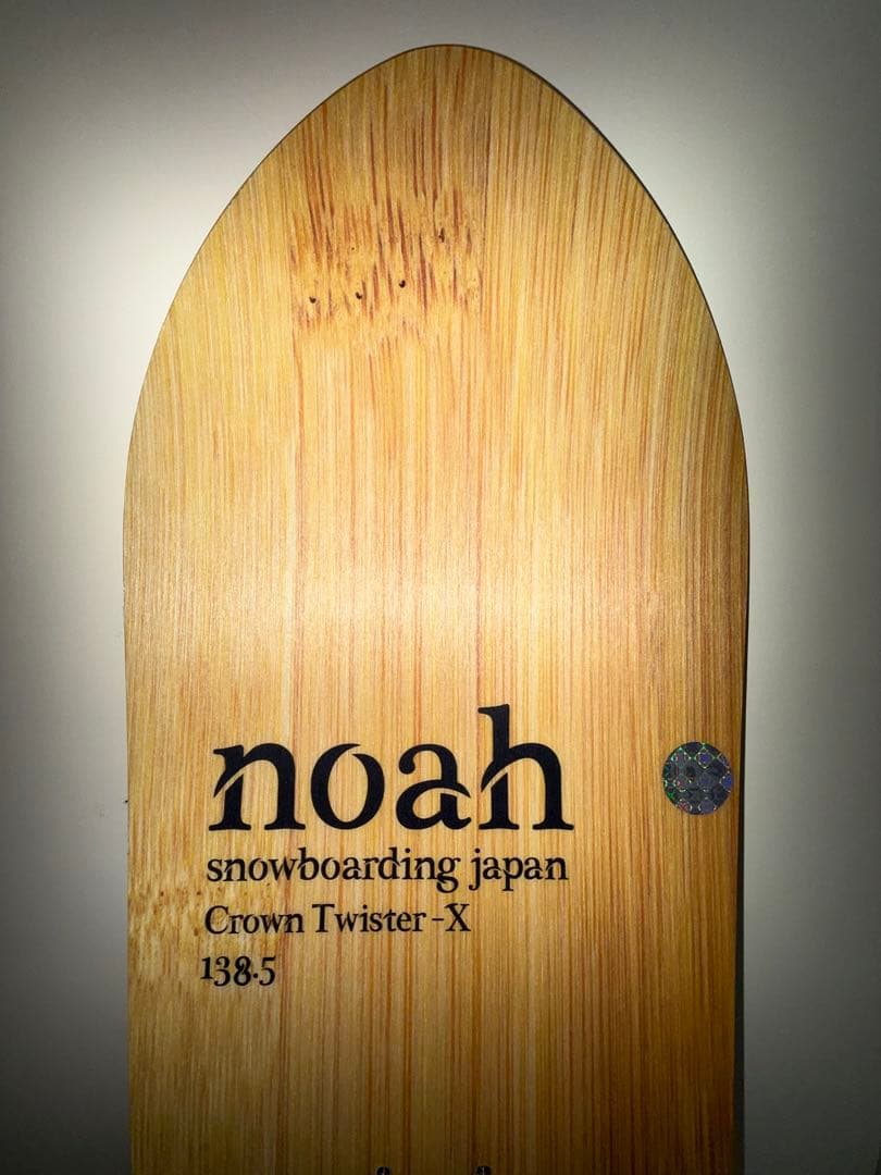 noah Crown Twister-X スノーボード 138.5cm