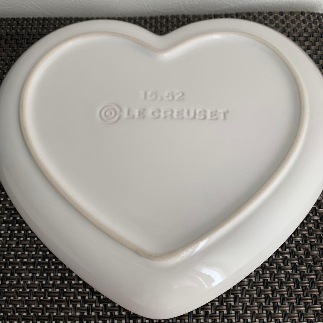 ルクルーゼ　パウダーピンク　ハートプレート&ディッシュセット♪