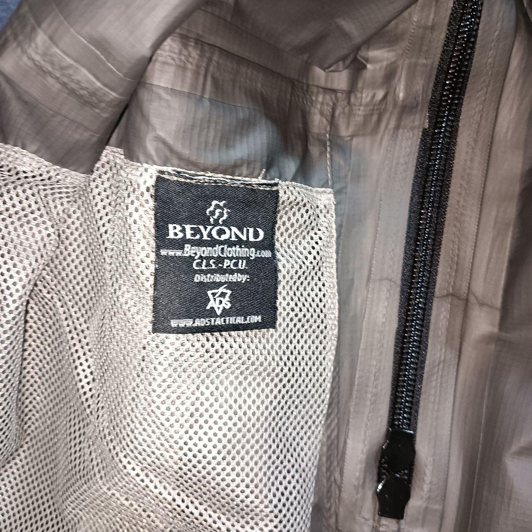 ビヨンドクロージング　ゴアテックスJKT　S 検）Patagonia mars